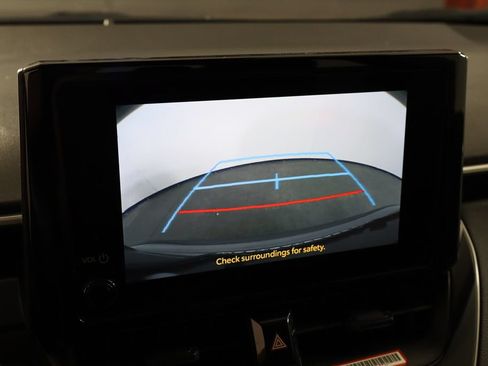 Used 2026 Toyota Corolla LE FWD image 34