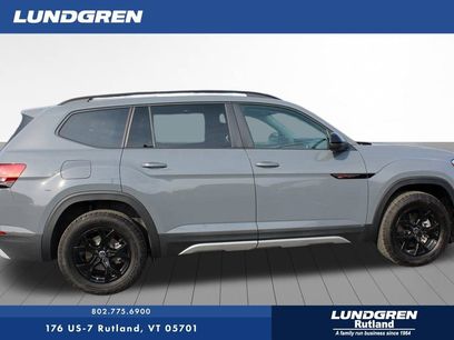 New 2024 Volkswagen Atlas Peak Edition SEL
