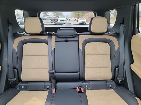 New 2026 Chevrolet Equinox ACTIV w/ Convenience Package III AWD/4WD image 35