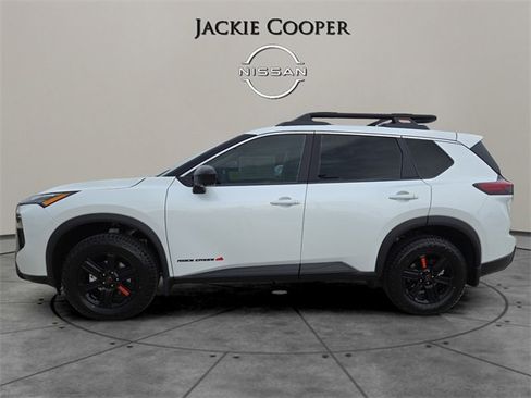 New 2026 Nissan Rogue SV image 2