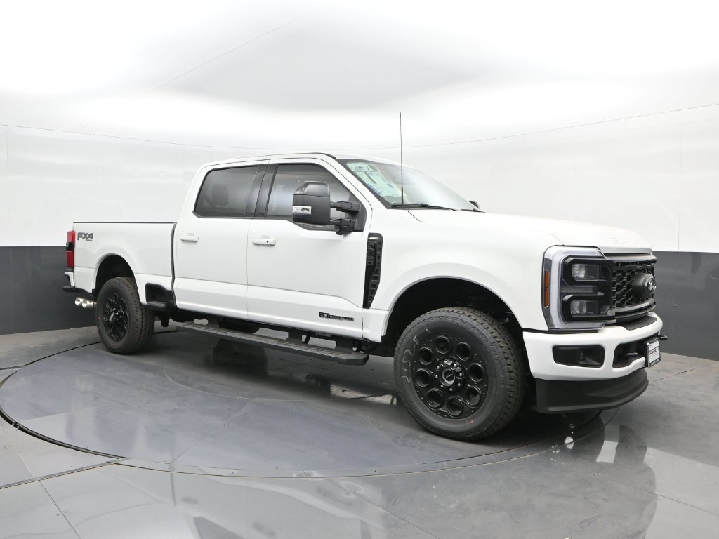 New 2026 Ford F250 Lariat w/ Black Appearance Package AWD/4WD image 17
