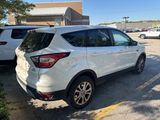 Used 2017 Ford Escape SE image 2