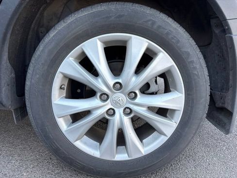 Used 2014 Toyota RAV4 Limited w/ Technology Package AWD/4WD image 14