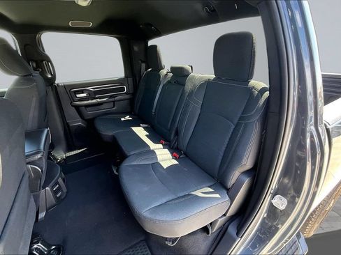 Used 2025 RAM 2500 Big Horn AWD/4WD image 19