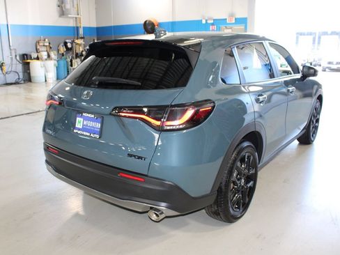 Used 2025 Honda HR-V Sport image 22