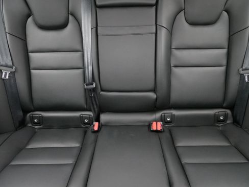 Used 2025 Volvo S60 B5 Core image 13