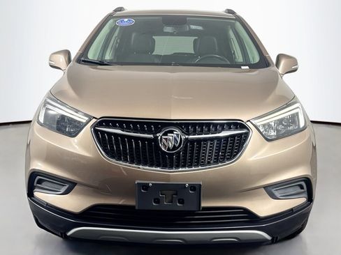 Used 2018 Buick Encore Preferred image 2