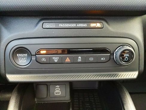 Certified 2025 Ford Bronco Sport Outer Banks AWD/4WD image 20