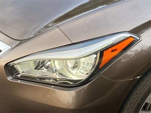 Used 2015 INFINITI Q70 3.7 image 5