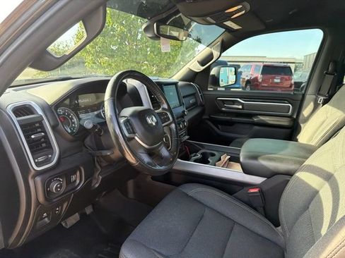 Used 2020 RAM 1500 Big Horn AWD/4WD image 5