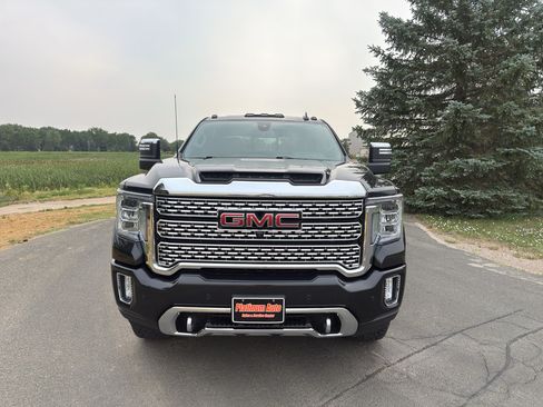Used 2020 GMC Sierra 3500 Denali w/ Denali Ultimate Package AWD/4WD image 5