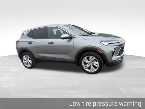 Used 2025 Buick Encore GX Preferred image 19