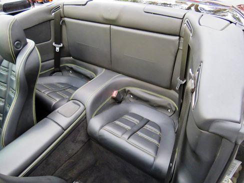 Used 2011 Ferrari California image 24