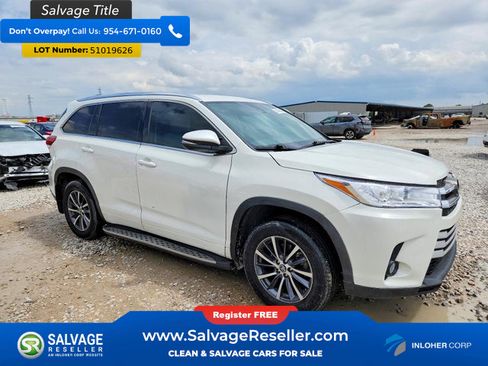 Used 2017 Toyota Highlander XLE FWD image 5