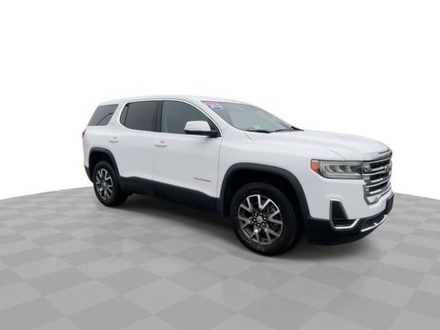 Used 2023 GMC Acadia SLE image 4