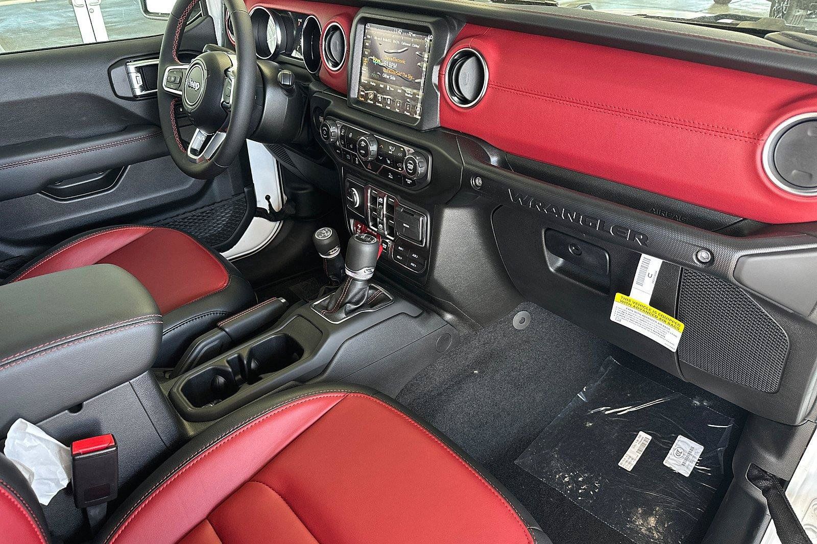 New 2023 Jeep Wrangler Unlimited Rubicon 4xe AWD/4WD image 13
