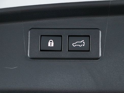 Used 2022 Subaru Outback Premium AWD/4WD image 29