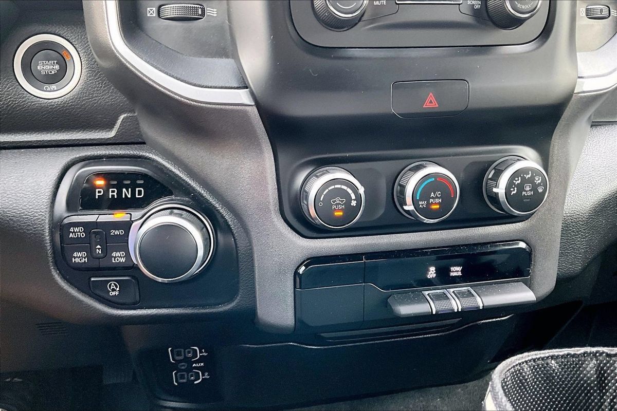 Used 2021 RAM 1500 Big Horn AWD/4WD image 29