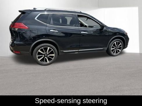 Used 2017 Nissan Rogue SL w/ SL Premium Package AWD/4WD image 10