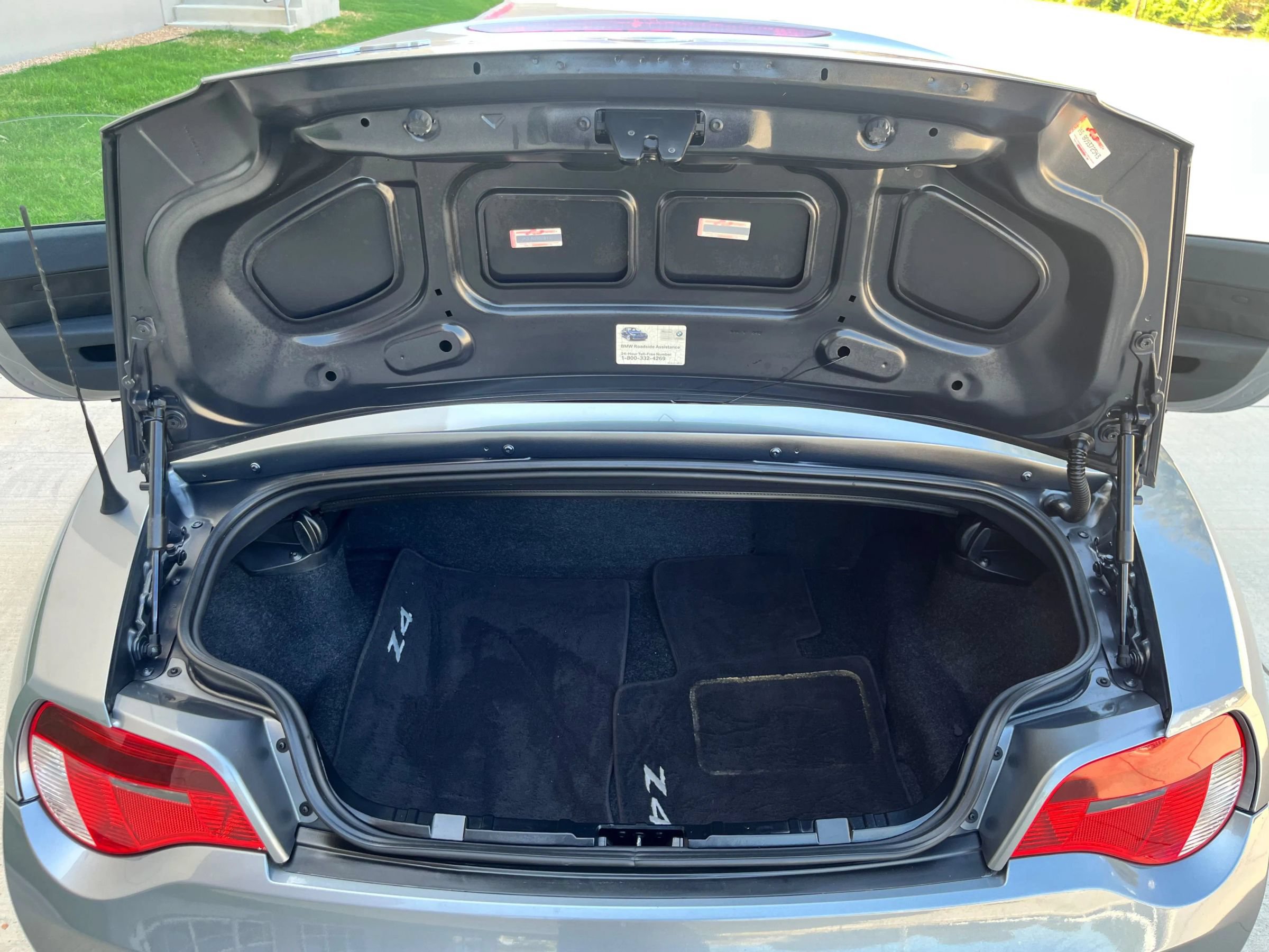Used 2008 BMW Z4 3.0si RWD image 14