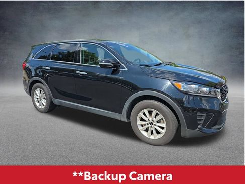 Used 2019 Kia Sorento L FWD image 3
