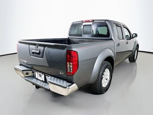 Used 2019 Nissan Frontier SV RWD image 5