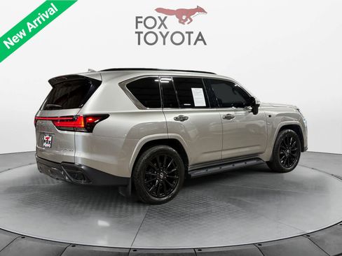 Used 2023 Lexus LX 600 F Sport w/ Accessory Package (Z1) AWD/4WD image 6