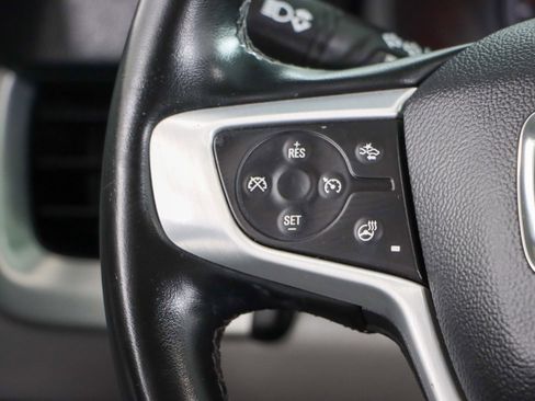 Used 2023 GMC Terrain SLT AWD/4WD image 13