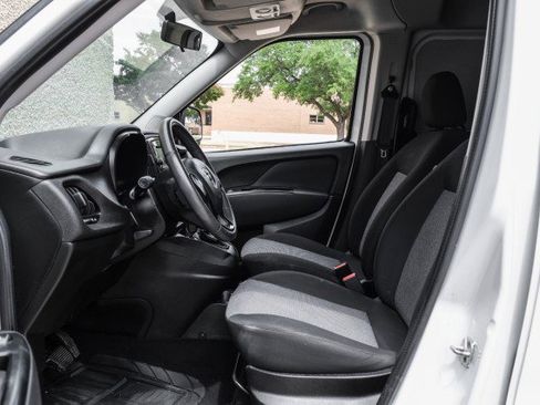 Used 2017 RAM ProMaster City Tradesman w/ Rear Back-up Camera Group FWD image 3