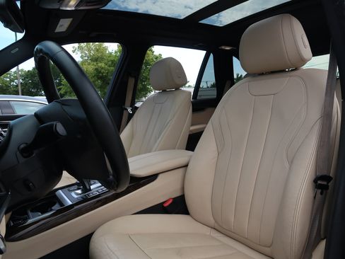 Used 2017 BMW X5 sDrive35i RWD image 12