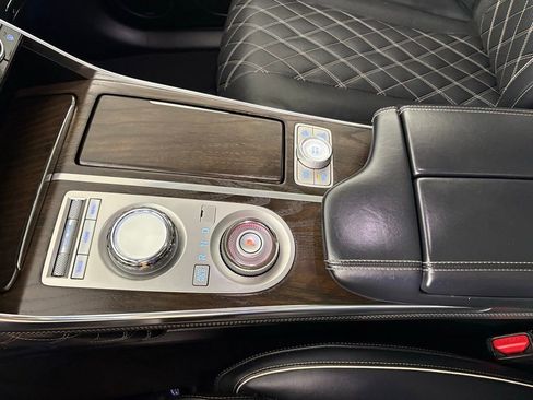 Used 2023 Genesis GV80 3.5T w/ Prestige Package image 32