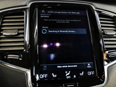 Used 2017 Volvo XC90 T6 Momentum w/ Vision Package image 30