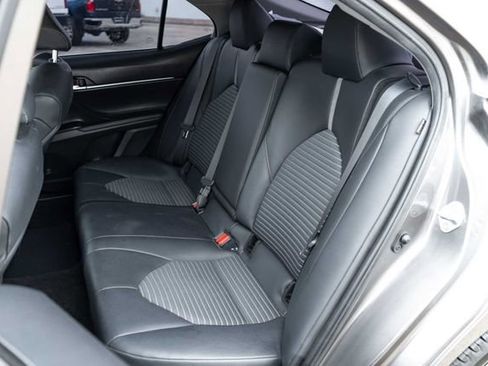 Used 2023 Toyota Camry SE w/ Convenience Package image 13