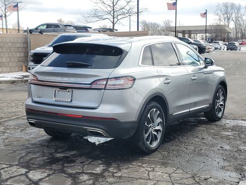 Certified 2023 Lincoln Nautilus Reserve w/ Equipment Group 201A image 6