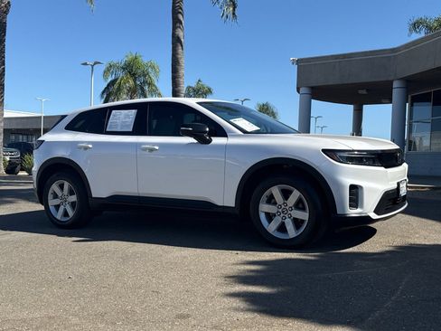 Used 2024 Honda Prologue EX image 1