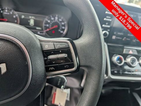 Used 2023 Kia Sorento LX AWD/4WD image 18