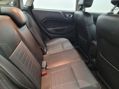 Used 2016 Ford Fiesta Titanium FWD image 19