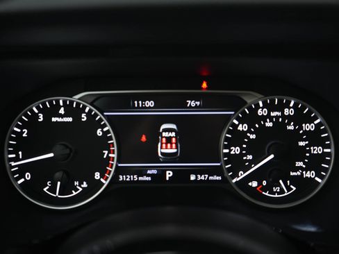 Used 2023 Nissan Pathfinder SL w/ SL Premium Package AWD/4WD image 21