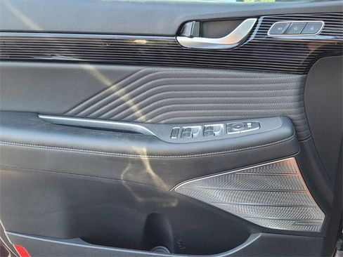 Used 2023 Hyundai Palisade Calligraphy image 25