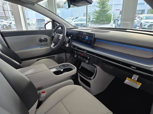 New 2026 Hyundai Ioniq 9 SEL image 36