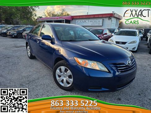 Used 2008 Toyota Camry LE FWD image 1