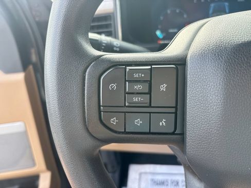Used 2024 Ford F250 XLT w/ XLT Premium Package AWD/4WD image 32