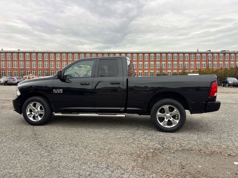Used 2018 RAM 1500 Express w/ Express Value Package image 7