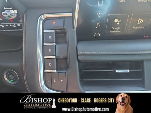 Used 2024 GMC Yukon AT4 w/ AT4 Premium Plus Package AWD/4WD image 28