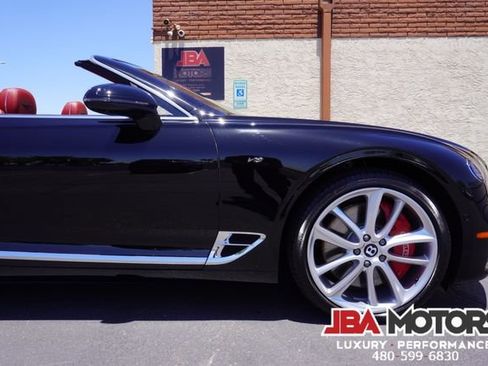 Used 2022 Bentley Continental GT image 73