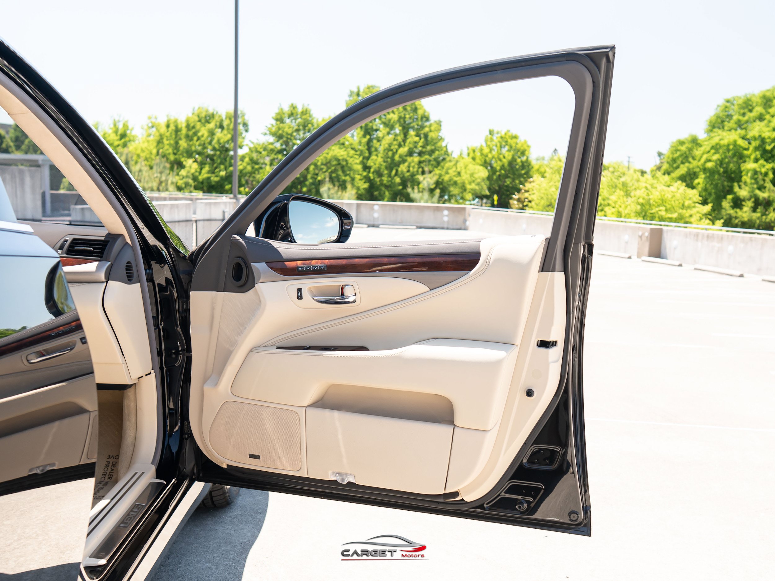 Used 2017 Lexus LS 460 L RWD image 43