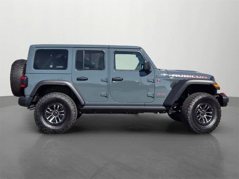 New 2025 Jeep Wrangler Rubicon w/ XTREMEE 35" Tire Package image 7