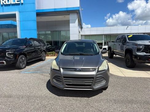 Used 2014 Ford Escape SE FWD image 2