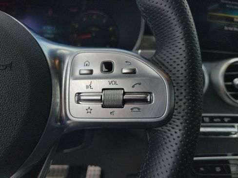 Used 2022 Mercedes-Benz GLC 300 image 23
