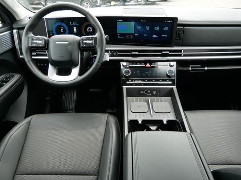 Certified 2026 Hyundai Santa Fe SEL AWD/4WD image 10
